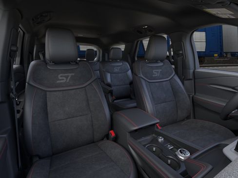 New 2026 Ford Explorer ST image 10