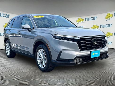 Used 2025 Honda CR-V EX image 1