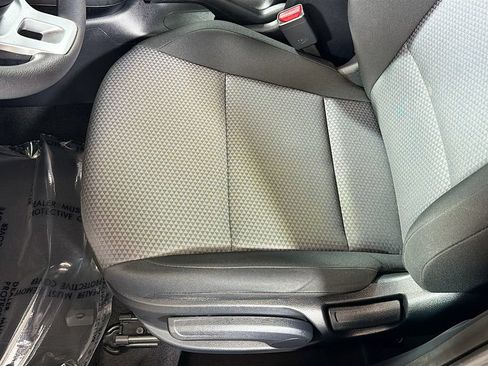 Used 2024 Kia Soul LX FWD image 19