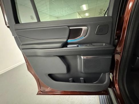 New 2027 Ford Expedition Max Platinum w/ Stealth Performance Package AWD/4WD image 10