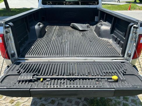 Used 2011 Ford F350 XLT w/ XLT Interior Pkg AWD/4WD image 19