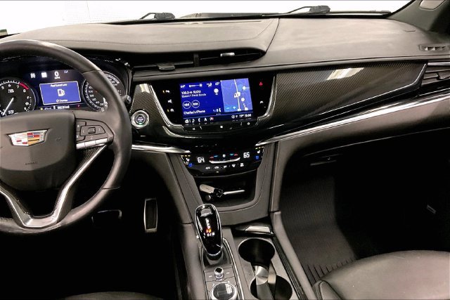 Used 2021 Cadillac XT6 Sport AWD/4WD image 7