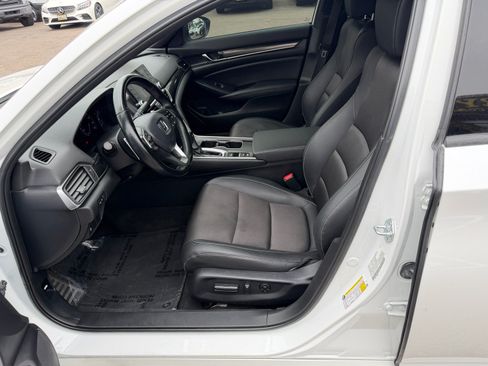 Used 2022 Honda Accord Sport image 17