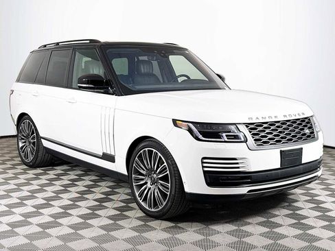Used 2022 Land Rover Range Rover P525 Westminster Edition image 3
