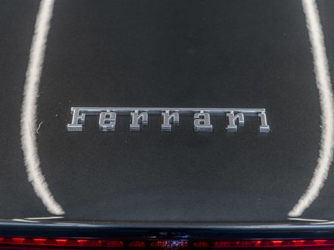 Used 2013 Ferrari California image 26