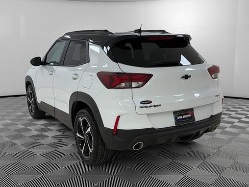 Certified 2023 Chevrolet TrailBlazer RS FWD image 3