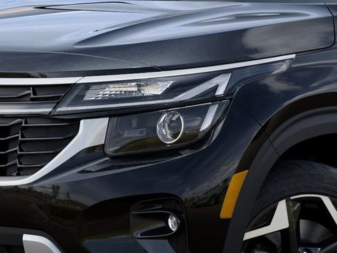 New 2025 Kia Seltos EX w/ EX Sunroof Package image 11