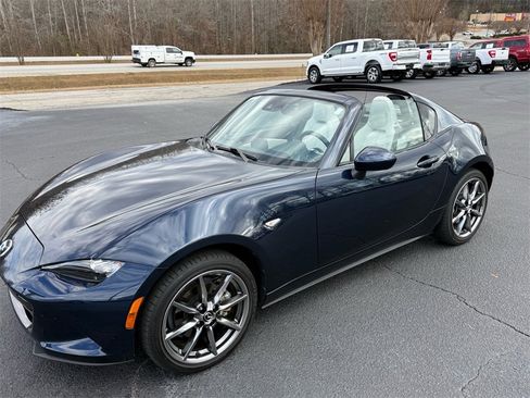 Used 2021 MAZDA MX-5 Miata RF Grand Touring image 10