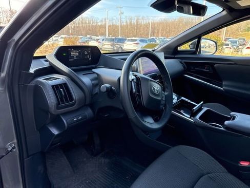 Used 2024 Toyota bZ4X XLE image 25