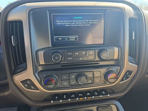 Used 2018 GMC Sierra 1500 Denali w/ Denali Ultimate Package AWD/4WD image 21