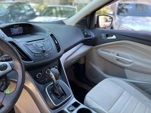 Used 2013 Ford Escape SE image 26