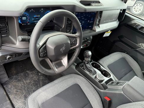 New 2025 Ford Bronco Big Bend image 14