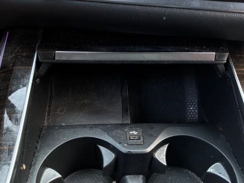 Used 2019 BMW X5 xDrive40i w/ Premium Package image 32