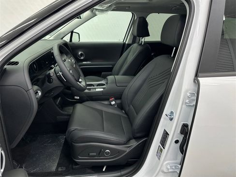 Used 2026 Hyundai Palisade SEL image 9