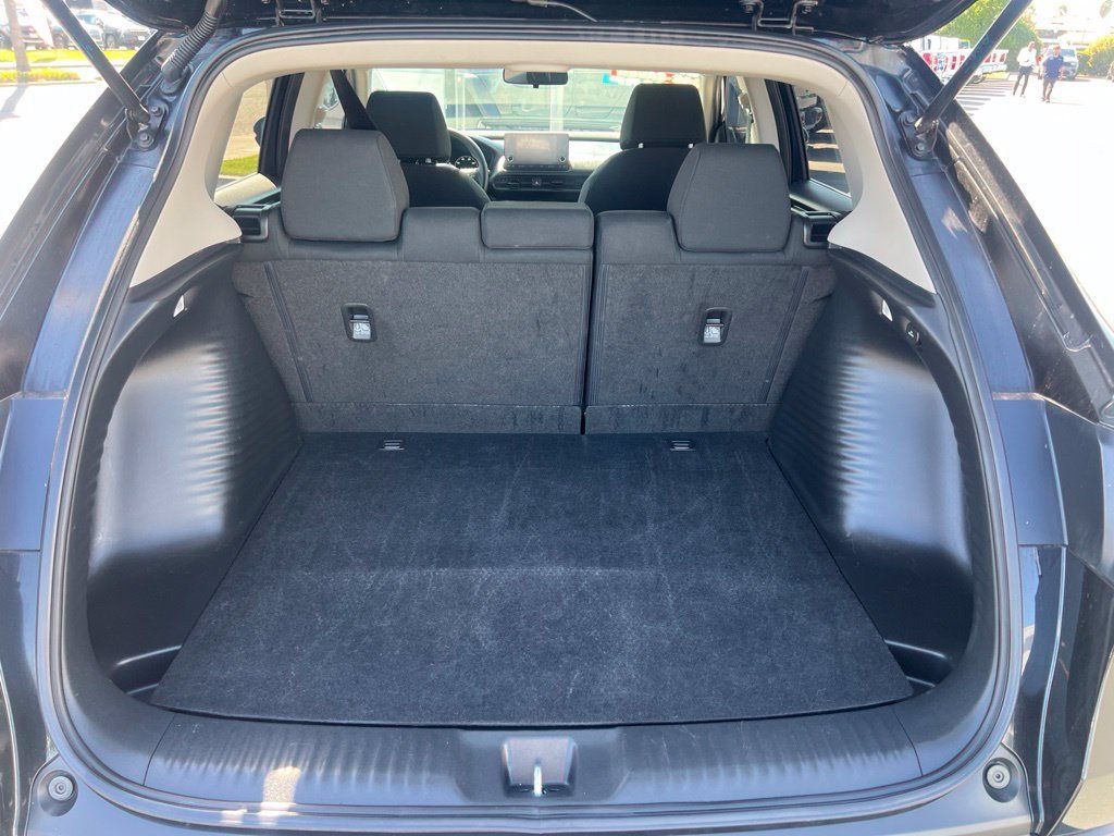 Used 2025 Honda HR-V LX image 37