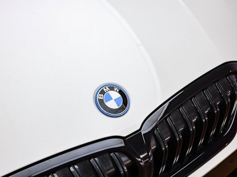 Certified 2023 BMW 330e w/ M Sport Package image 6