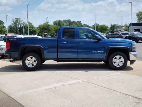 Used 2018 Chevrolet Silverado 1500 LT w/ All Star Edition AWD/4WD image 13