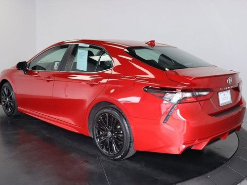 Used 2024 Toyota Camry SE w/ Cold Weather Package image 3