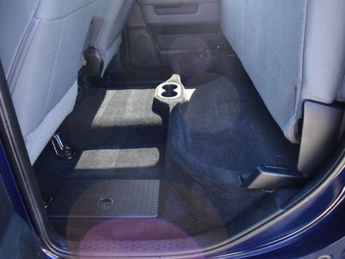 Used 2017 RAM 1500 Outdoorsman image 25