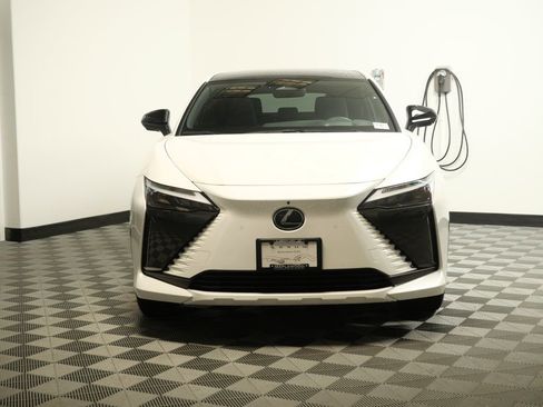 Used 2023 Lexus RZ 450e Premium w/ Accessory Package (2T) AWD/4WD image 2