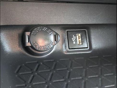 Used 2024 Toyota RAV4 XLE image 17