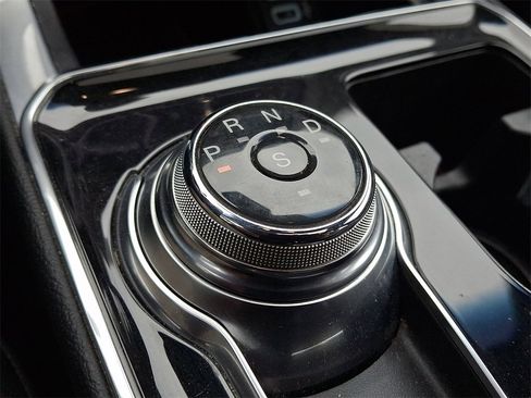 Used 2019 Ford Edge ST w/ Equipment Group 401A image 15