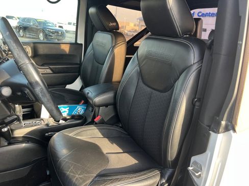 Used 2018 Jeep Wrangler Sport AWD/4WD image 34