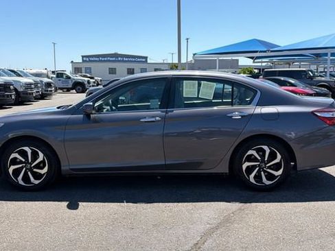 Used 2017 Honda Accord EX-L image 6