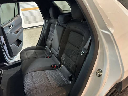 Used 2025 Chevrolet Equinox LT FWD image 39