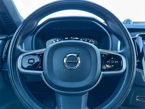 Used 2022 Volvo XC90 T6 Inscription w/ Lounge Package image 26