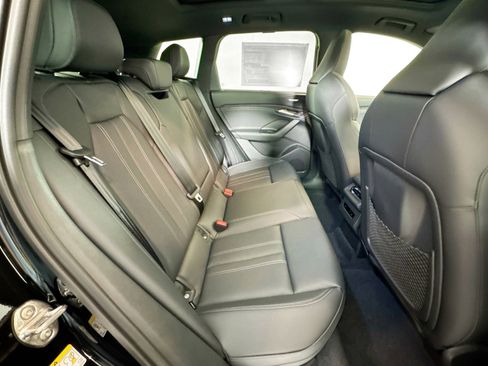 New 2027 Audi SQ6 e-tron Premium Plus image 24