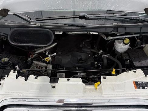 Used 2019 Ford Transit 350 XLT RWD image 9