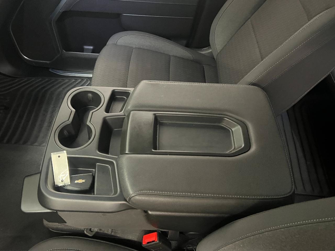 Used 2026 Chevrolet Silverado 1500 LT AWD/4WD image 27
