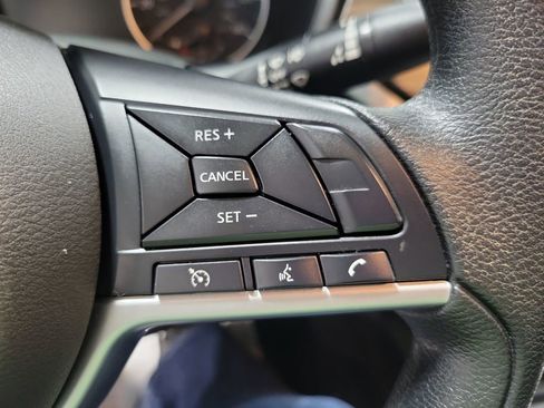 Used 2024 Nissan Altima 2.5 SV image 41