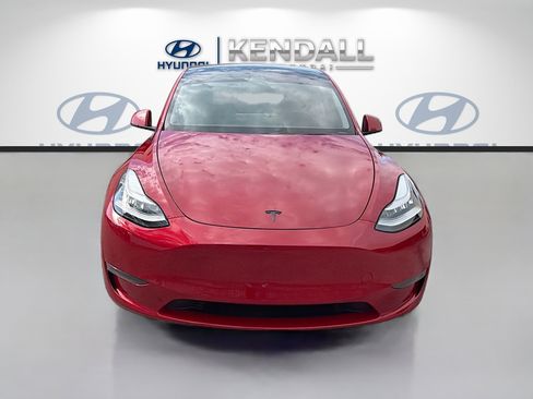 Used 2021 Tesla Model Y Long Range AWD/4WD image 2