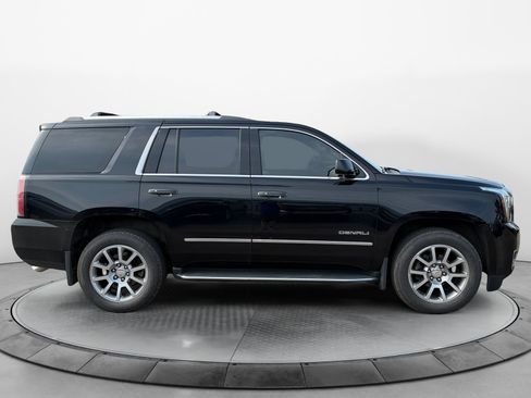 Used 2018 GMC Yukon Denali w/ Open Road Package AWD/4WD image 2
