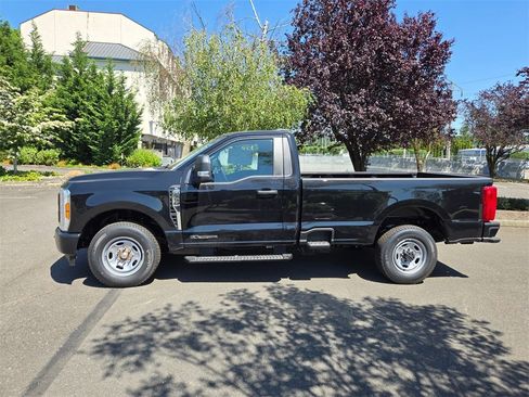 New 2025 Ford F350 XL image 8
