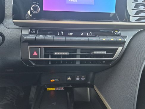 Used 2026 Toyota Camry LE FWD image 30