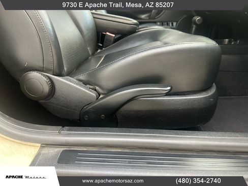 Used 2007 Volkswagen Beetle 2.5 Convertible 2D image 25