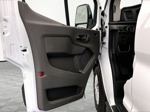 Used 2026 Ford Transit 150 Low Roof RWD image 23