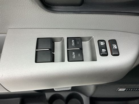 Used 2008 Toyota Sequoia Limited AWD/4WD image 41