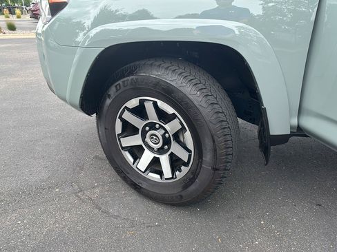 Used 2023 Toyota 4Runner TRD Off-Road Premium w/ Off Road Premium Plus Package AWD/4WD image 5