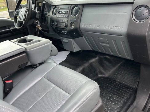 Used 2016 Ford F350 XL w/ Power Equipment Group image 21