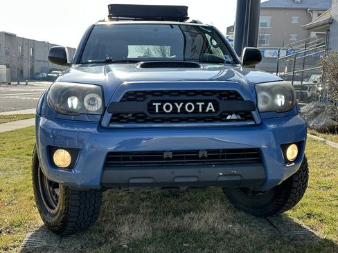 Used 2007 Toyota 4Runner SR5 image 4