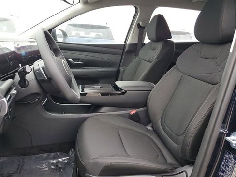 New 2026 Hyundai Tucson Blue SE image 14