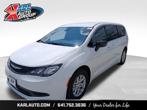 New 2027 Chrysler Pacifica LX FWD image 1