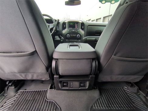 Used 2025 Chevrolet Silverado 2500 Custom w/ Custom Convenience Package image 21