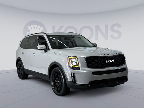 Used 2022 Kia Telluride EX w/ EX Premium Package image 18