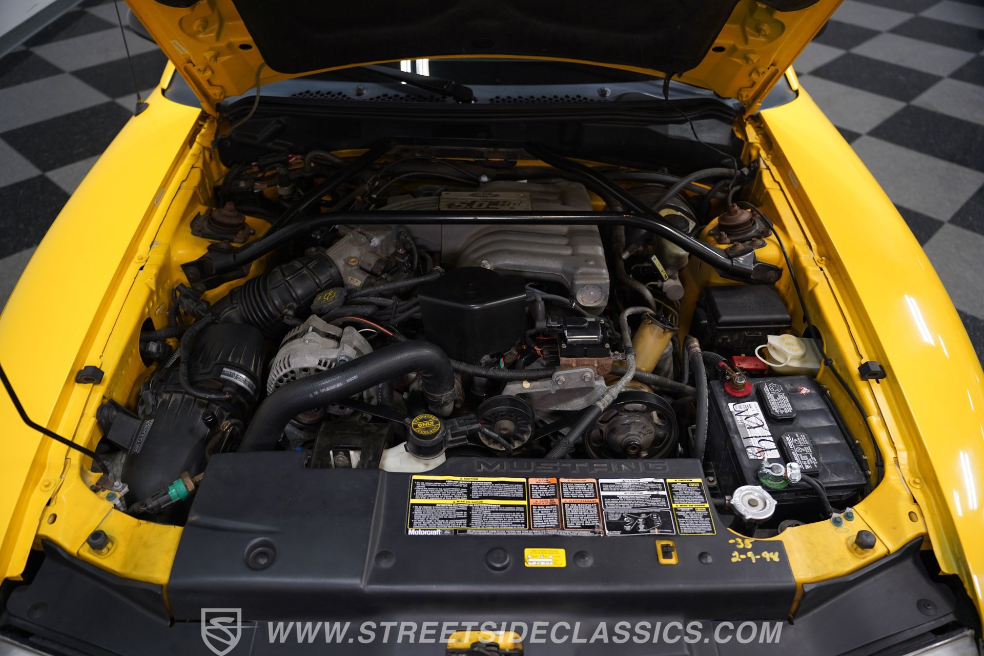 Used 1995 Ford Mustang GT RWD image 31