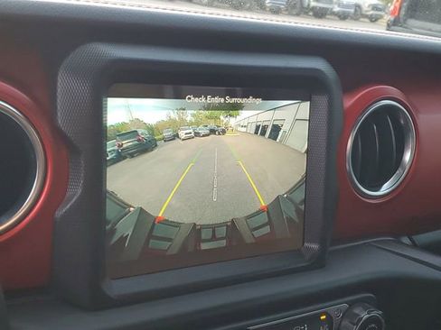 Used 2021 Jeep Wrangler Unlimited Rubicon image 22